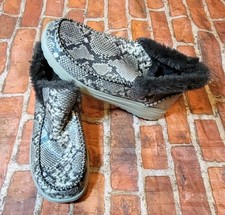 Hey Dude Denny Python Tan Faux Fur Lined Slip-On Ankle Booties Size 8 Boots
