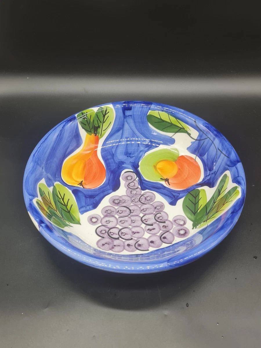 Serving bowls target cheap