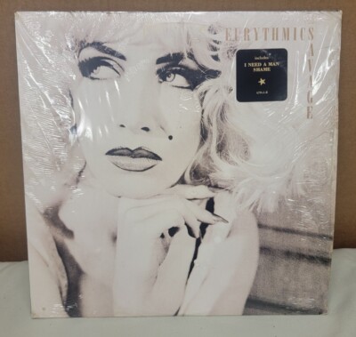 Vintage 1987 Eurythmics ''Savage'' LP - RCA Records (6794-1-R) NM+