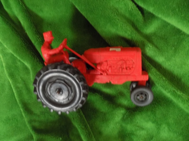 Vintage Auburn Rubber 572 Tractor