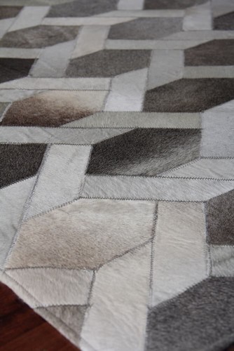Leather Cowhide Rug – Large 100% Tricolor Hair Hide Skin Area Size New - Picture 6 of 8