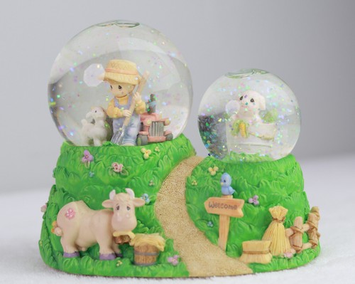 Precious Moments de Enesco: bola de agua musical - Old MacDonald tenía una granja - Imagen 2 de 12
