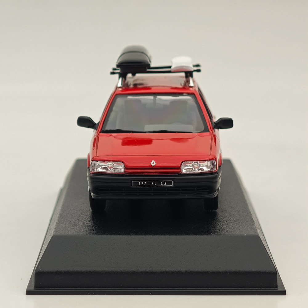1/43 Norev Renault 21 Nevada 1989 Red with Accessories Diecast