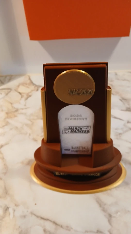 TROFEO CAMPEÓN REGIONAL NCAA, TODOS LOS EQUIPOS Y DEPORTES, GRANDE Foto 4 de 4