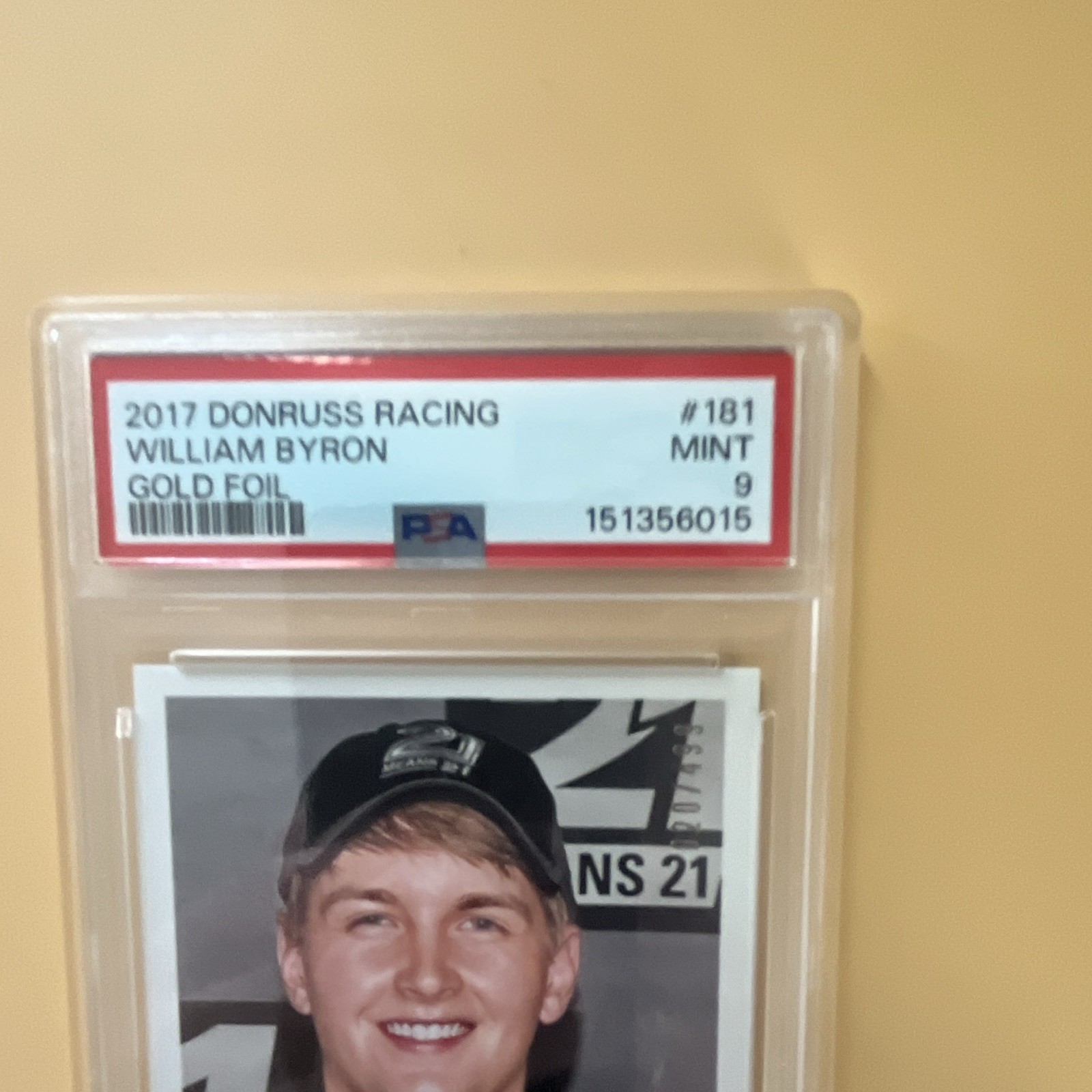 2017 Panini Donruss NASCAR William Byron Gold Foil #181 PSA 9 Card serial#20/499 view 7