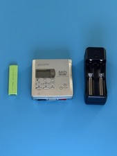 Sony MZ-R55 Walkman Portable MiniDisc MD Recorder - PLEASE READ