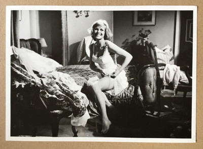 Sabine Bethmann (Pressefoto '58) in ''Ohne dich kann ich nicht leben'' sexy