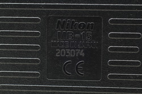 Testé 【NEUF】 Nikon MB-15 Multi Power Battery Pack Poignée pour boîtier F100 du JAPON - Photo 9 sur 9