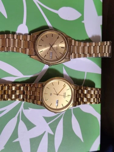 2 Vintage Seiko SQ Gold Tone Quartz Day/Date  Men's Watch