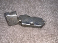 2003 YAMAHA 99-22 YZ250 OEM ENGINE POWERVALVE EXHUAST VALVE LINKAGE ARM COVER