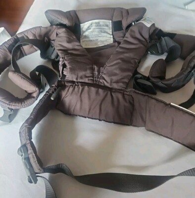 Infantino Flip 4-In-1 Carrier Ergonomic for Newborns Older Babies 8-32  Lbs