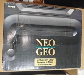 SNK NEO GEO AES Home Console System NEO-0 Low Serial Matching Box 2 Games JP