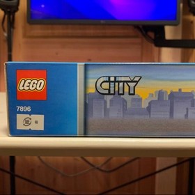 LEGO City 7896 Straight & Cured Rails #2
