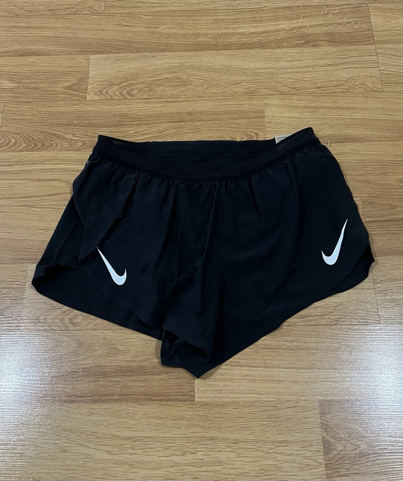 NEW Nike Aeroswift Dri-Fit ADV 2" Lined Running Shorts Mens Size M FN3349-010