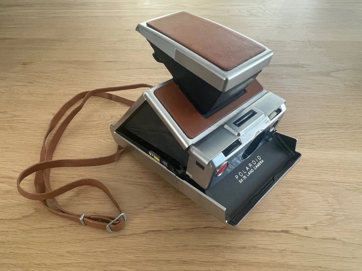 Polaroid SX-70 Sonar Autofocus