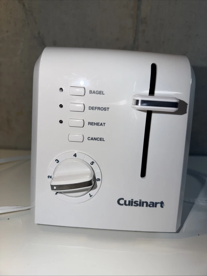 Tostadora compacta de 2 rebanadas Cuisinart CPT-122FR - blanca Foto 2 de 4