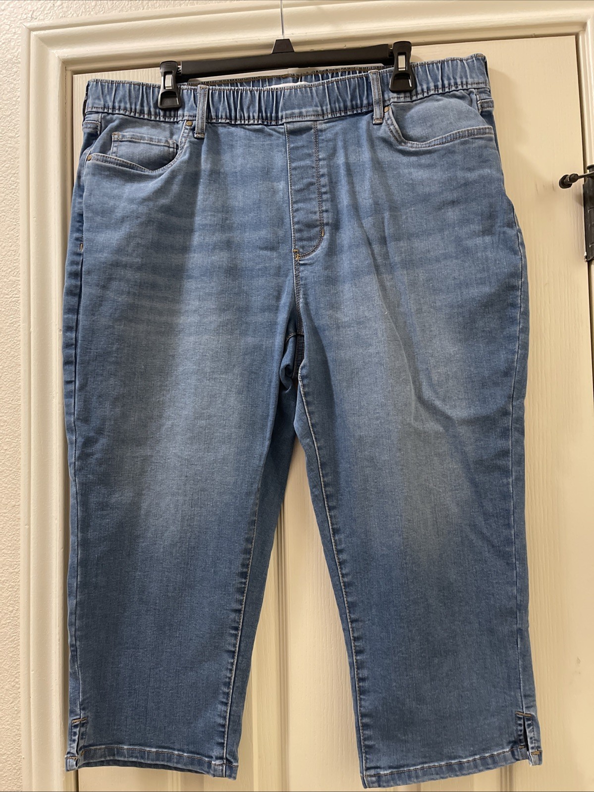 Denouncing Capris - image 1