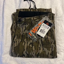 Walls Hunting Pants Men’s Medium Size 32/31 Inch Inseam