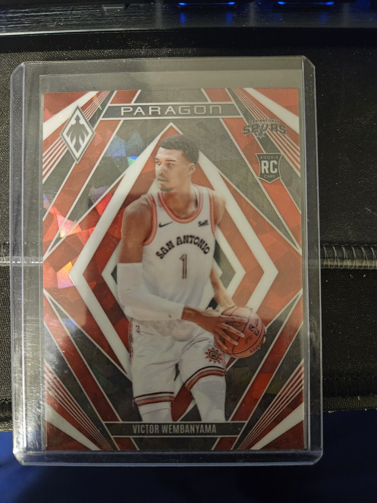 2023-24 Panini Phoenix - Paragon Red Ice #13 Victor Wembanyama (RC)