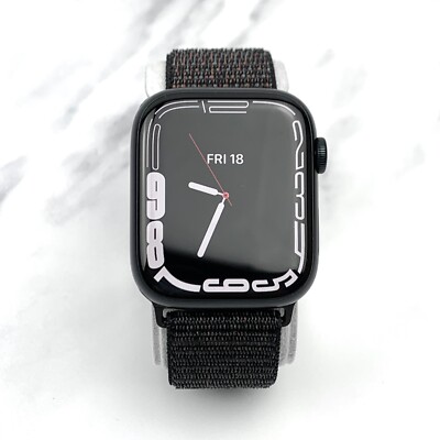 Apple Watch Series 8 45mm Midnight Aluminum with Black Nylon