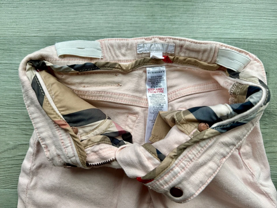 Jeans Burberry Rosa Claro Niños Talla 3Y 36M ¡Limpios!! Foto 4 de 4