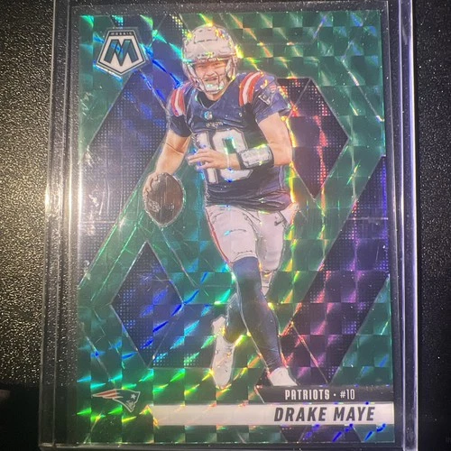 2025 Panini Mosaic - Drake Maye #28 Green Mosaic Prizm