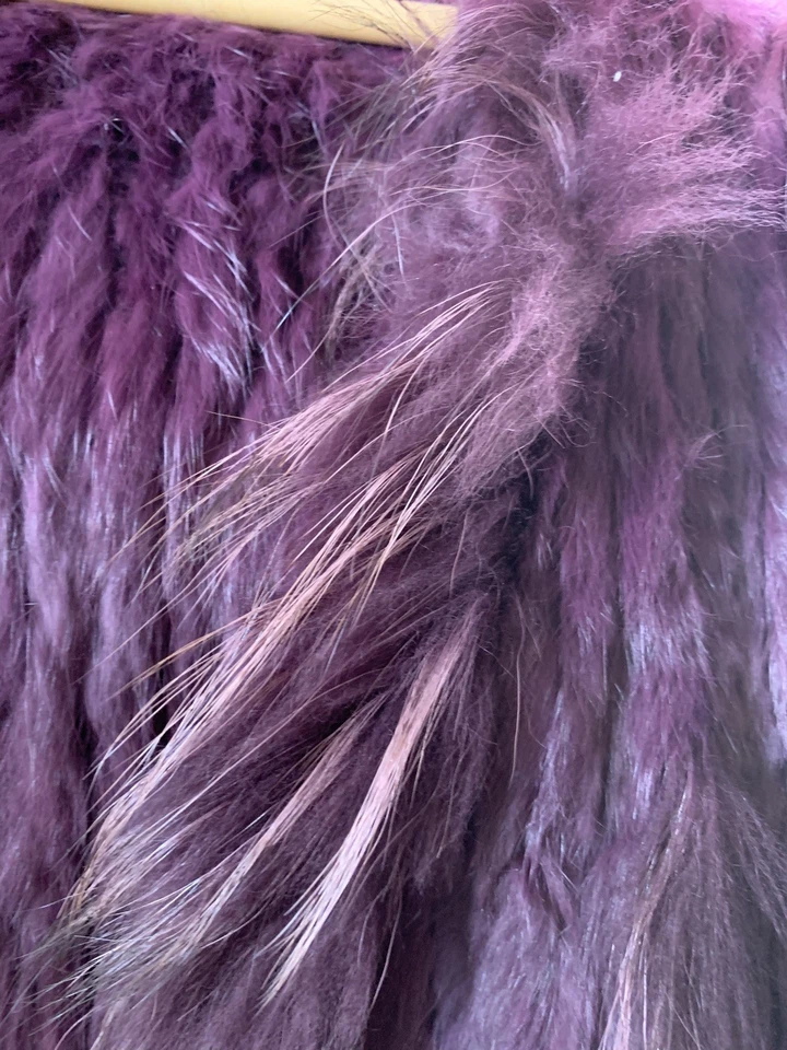 复古兔子毛皮背心梅色适合 S 码  — 第 3/4 张图片