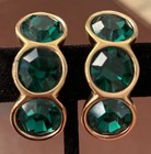 VINTAGE SWAROVSKI S.A.L. EMERALD GREEN CRYSTAL GOLDTONE HOOP CLIP 1980s EARRINGS