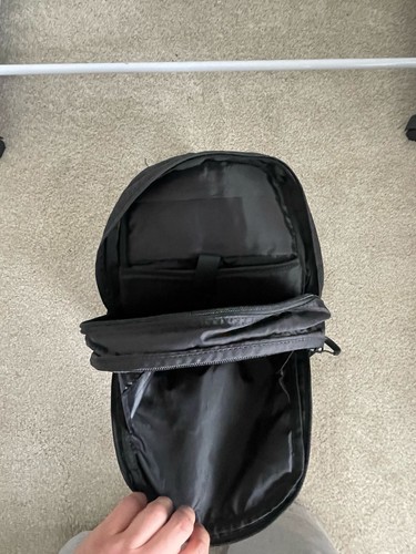 Huub running backpack Needs replacement zip! - Bild 2 von 3