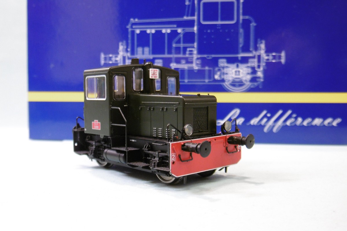 SNCF REE MODELS Locotracteur Y-2213 Vert 306, Traverses Rouges *Ho*Dc Mb-144 EUR 129,99