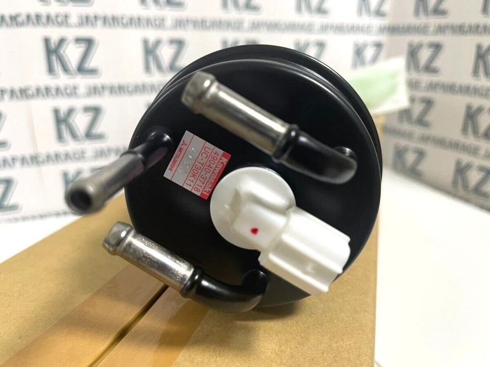 KAWASAKI GENUINE 2005 - 2012 JET SKI STX 12F 15F FUEL PUMP 49040-3718 NEW Foto 3 de 4