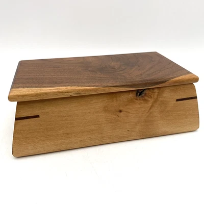 JAPANESE INSPIRED HANDMADE MCM MULTI-WOOD KEEPSAKE BOX LID INSCRIPTION - Image 1 of 4