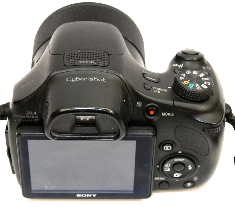 SONY DSC-HX300 20.4MP DIGITAL CAMERA F2.8-6.3 50X ZOOM 24-1200MM w/ EXTRAS - Image 4 of 4