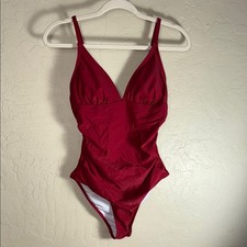 Cupshe red one piece swimsuit NWT size medium