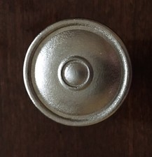 NEW LOT OF 25 SATIN NICKEL CABINET KNOBS RUSTIQUE FREE SHIPPING