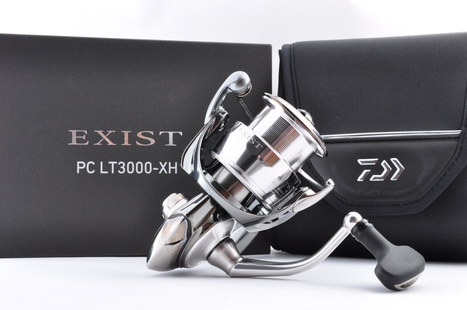 Daiwa 22 Exist PC LT3000-XH Spinning Reel Shipping From Japan "New"