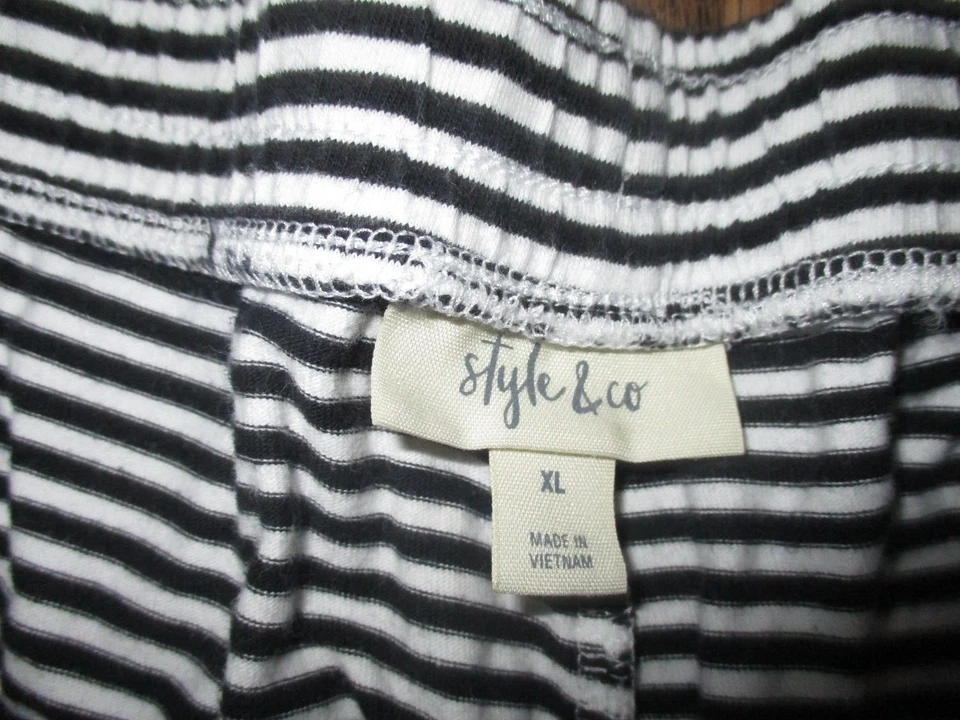 Pantalones cortos informales pequeños Style & Co elásticos cintura elástica para mujer Foto 2 de 3