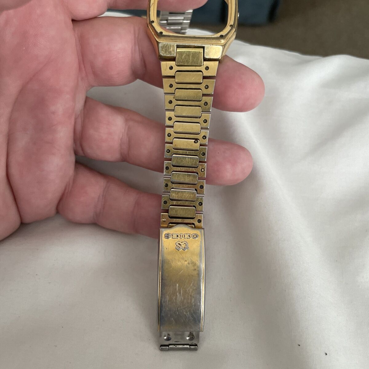 Seiko SQ Watch Band 10mm Gold Tone Tri Folding Clasp Seiko SQ Watch Band 10mm Gold Tone Tri Folding Clasp