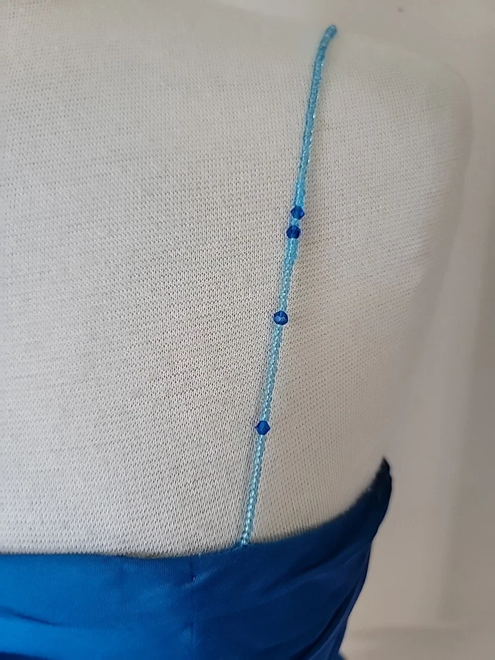 Corsé camisola de seda azul de colección azul con tonos morados correa de cuentas acanalada $199 Foto 2 de 4