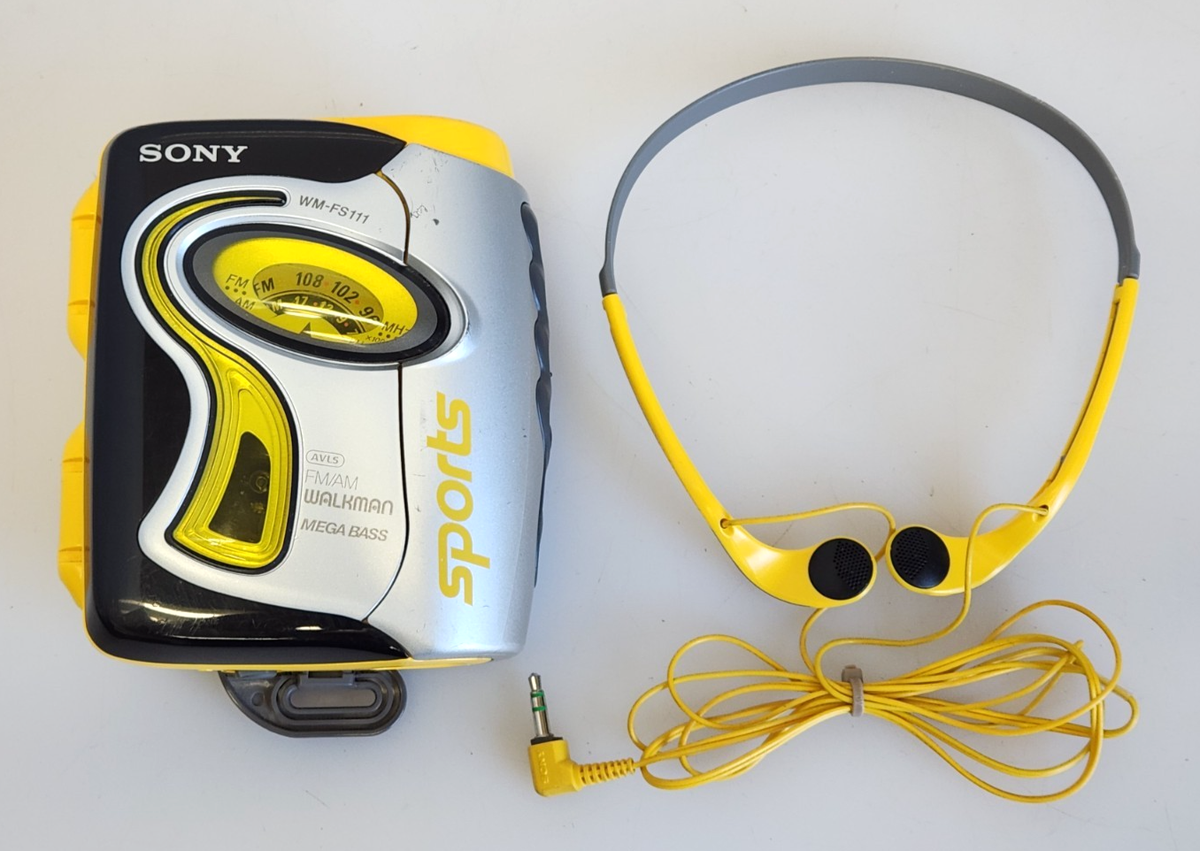 Vintage Sony Sports FM/AM Radio Cassette Walkman WM-FS111 w/ MDR Vintage Sony Sports FM/AM Radio Cassette Walkman WM-FS111 w/ MDR