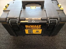 DEWALT TOUGH SYSTEM 2.0 TOOLBOX (P27011716)
