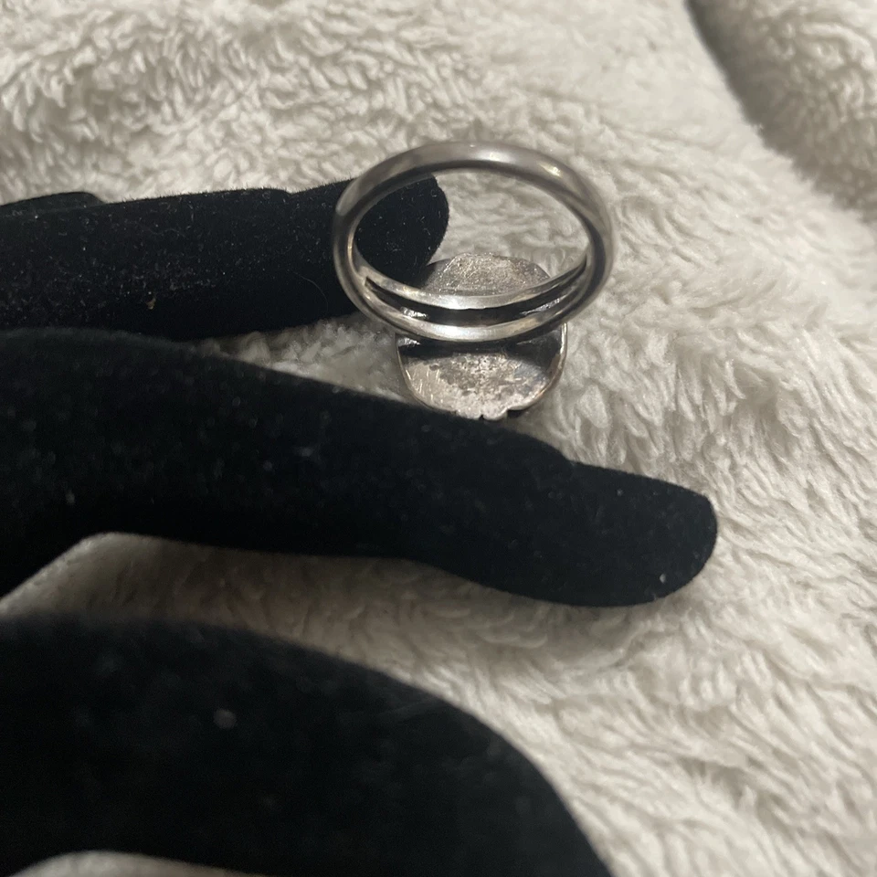 925 蓝色火蛋白石纯银戒指 尺寸 7 — 第 3/4 张图片