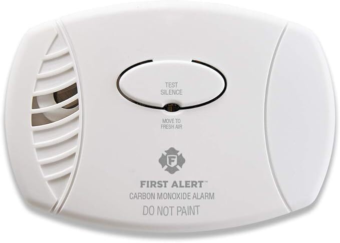 BRK CO605B Carbon Monoxide Alarm 120 VAC with 9V Battery Backup