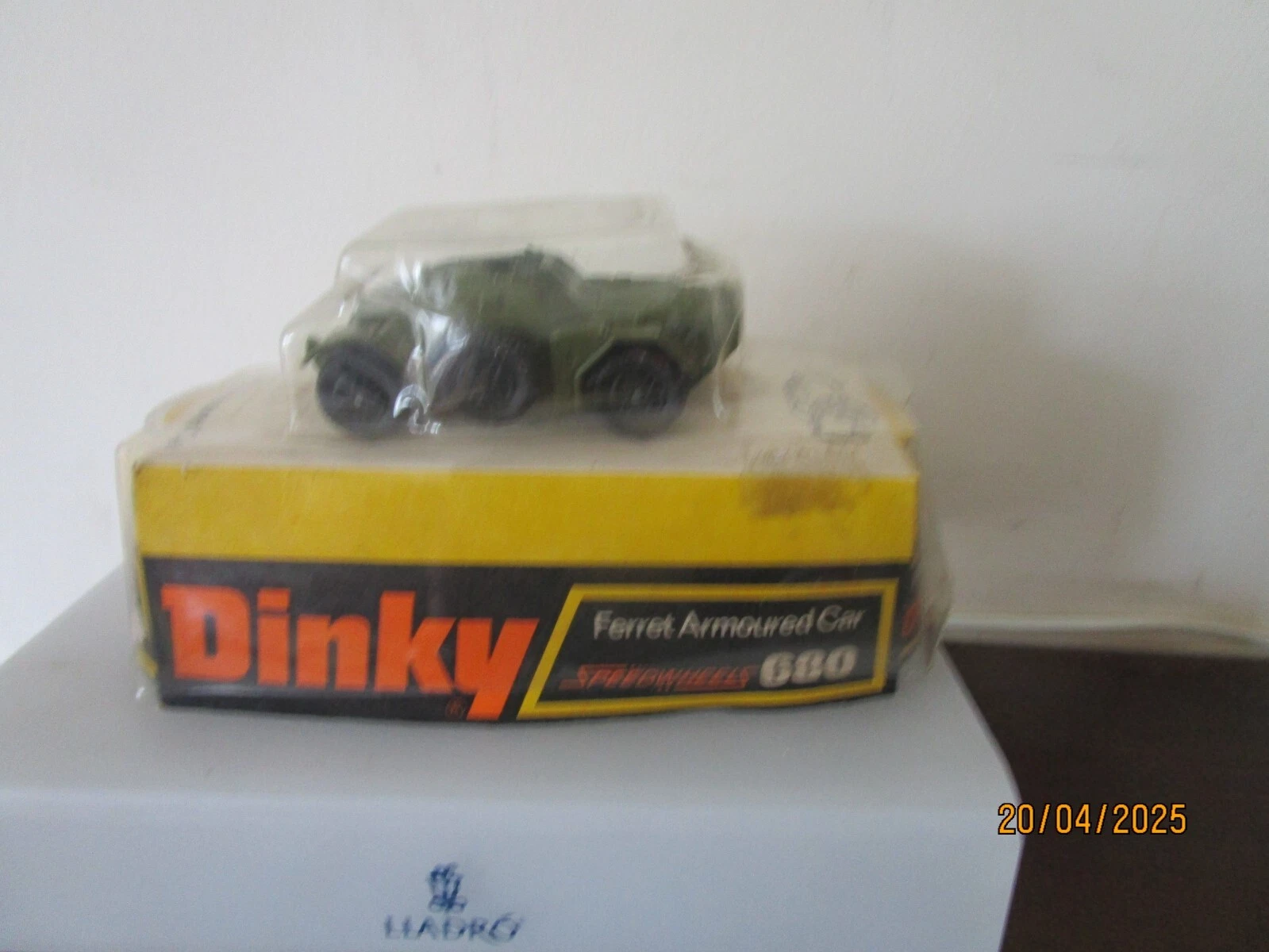 Picture 1 of 7