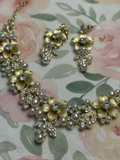 Crystal Pearl Flower Pendant Necklace Earrings Women Bridal Wedding Jewelry Set