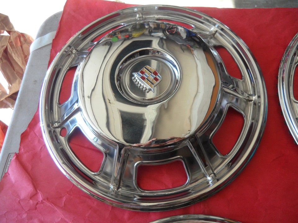 1967 67 1968 68 original Cadillac Eldorado hubcaps set (4) polished great eBay