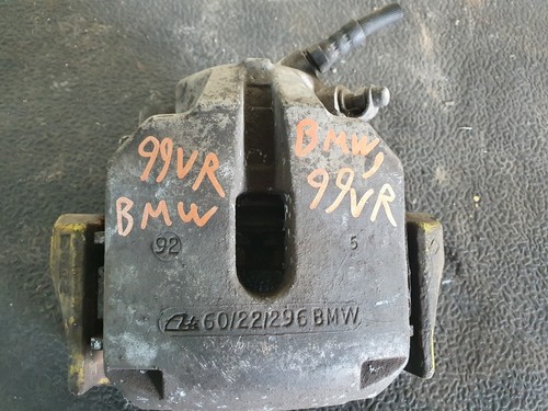 99* BMW E39 525I Touring BJ2000 Bremssattel Vorne Rechts