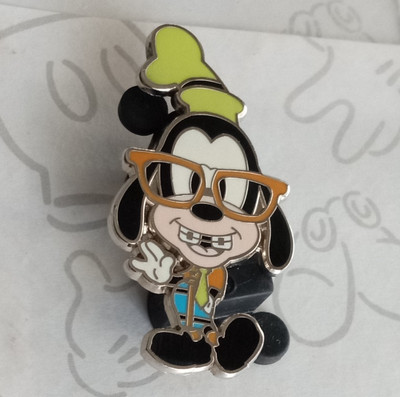 Goofy Nerds Rock Collection Disney Pin 80481