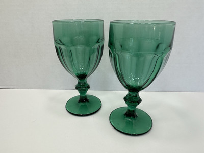 Libbey Set of 2 Duratuff Gibraltar Juniper Dark Green 7  Water Or Wine Goblets
