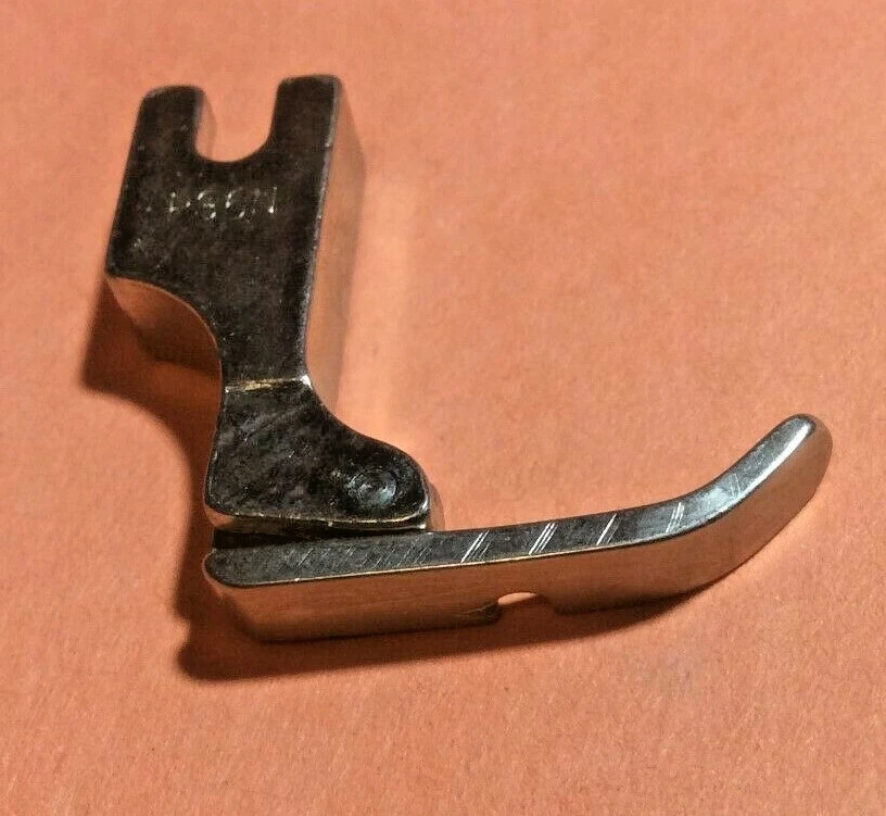 Prensatelas de cable de vástago alto pie con bisagras derechas aguja única se adapta a máquinas de coser Foto 3 de 4